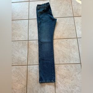 Mens wrangler, slim straight jeans. Size 31/34